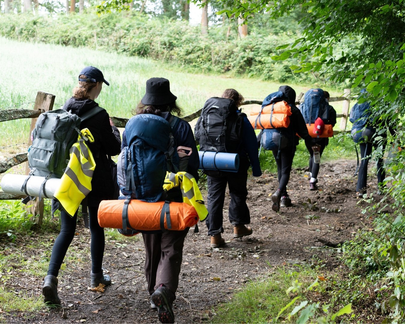Young people walking out on expedition