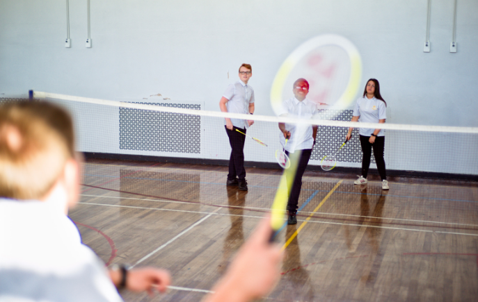 Badminton